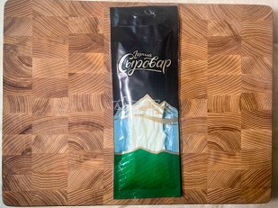 Сыр 1 кг ГОРНЫЙ СЫРОВАР (Косичка с укропом и чесноком): Сыр 60 гр ГОРНЫЙ СЫРОВАР (Нити)