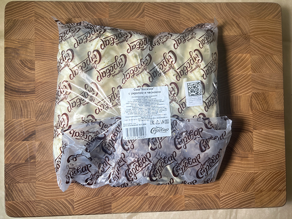 Сыр 1 кг ГОРНЫЙ СЫРОВАР (Косичка с укропом и чесноком) в Ачинске